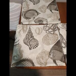 HomeRoots 17-in x 16-in Brown Indoor Decorative Cover Set Of 3